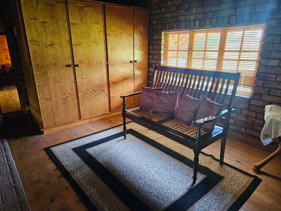 4 Bedroom Property for Sale in Leeudoringstad North West